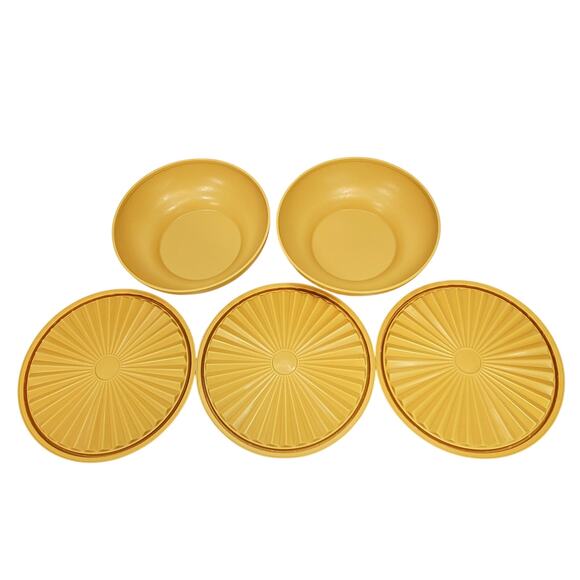 3 Vtg Tupperware Cereal Storage Bowls 890 Lids 808 Tableware 5 Piece Set Yellow - Picture 3 of 6